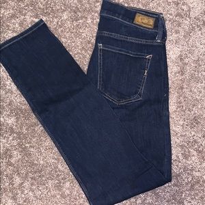 women’s jeans